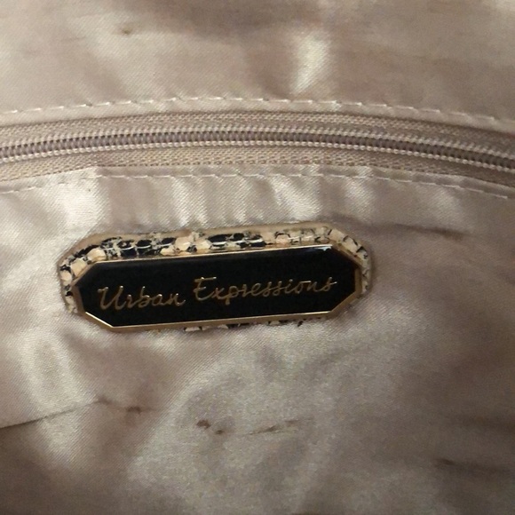 URBAN EXPRESSIONS CLUTCH - Picture 4 of 4